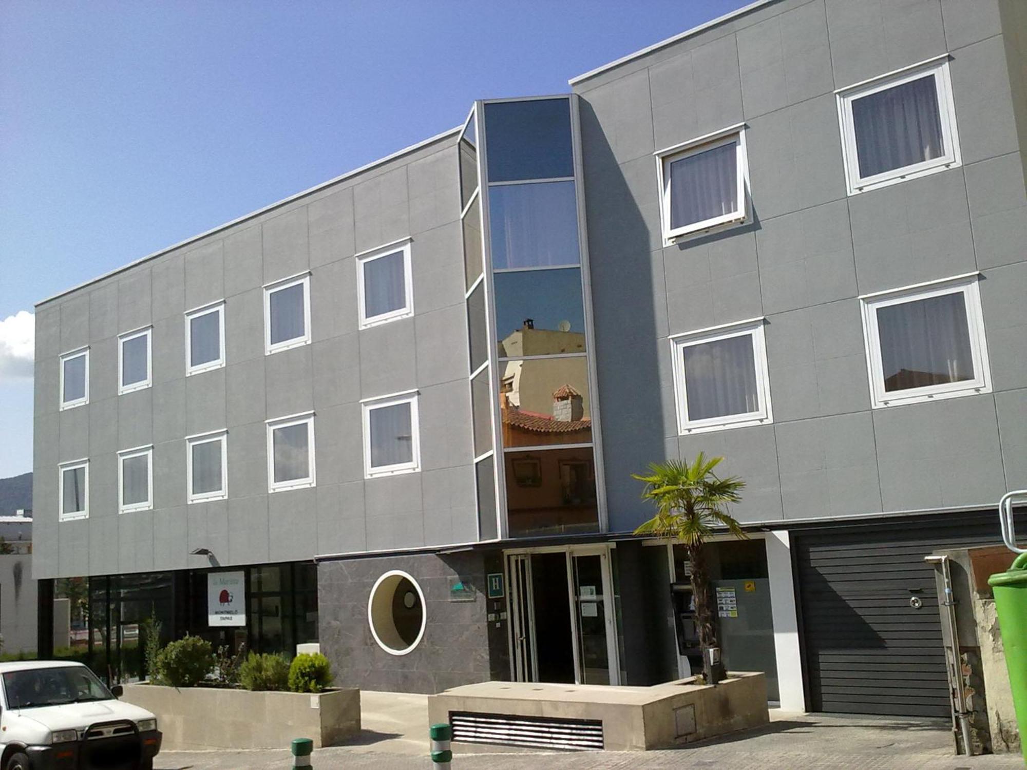 Hotel Montmeló Екстериор снимка